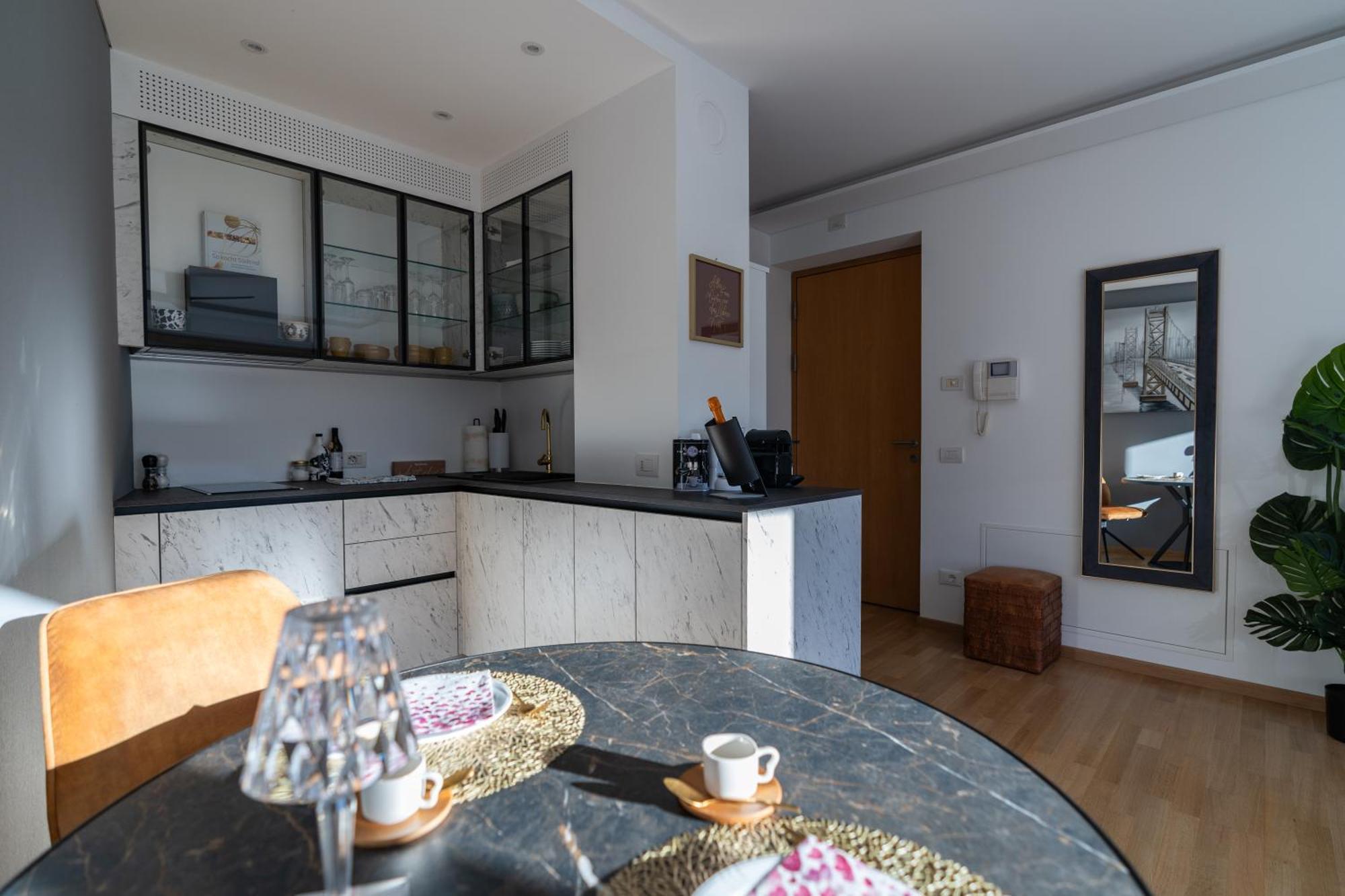 דירות מראנו Ausblick Kleinjuwel Mit Panoramablick + Garage מראה חיצוני תמונה